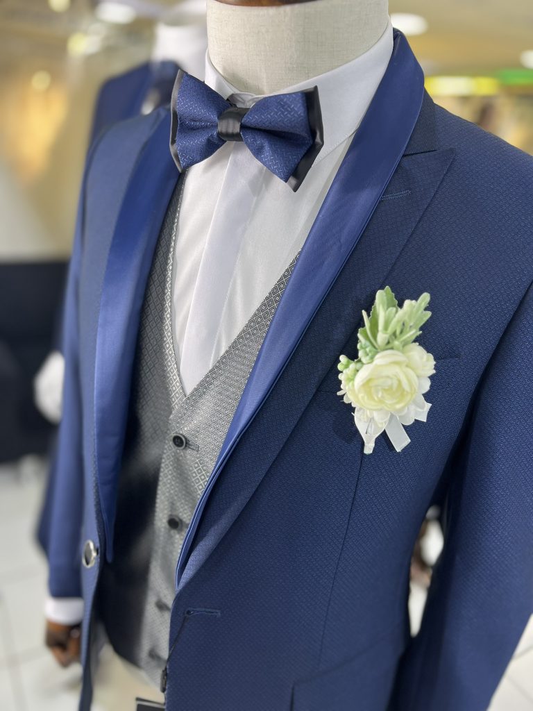 Trajes Color Azul Rey Traje Moderno | Traje Azul Rey | Cuatro Piezas con Chaleco | 927-2 ...